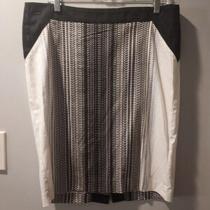 eci New York Black and White Printed Pencil Skirt in Size 14